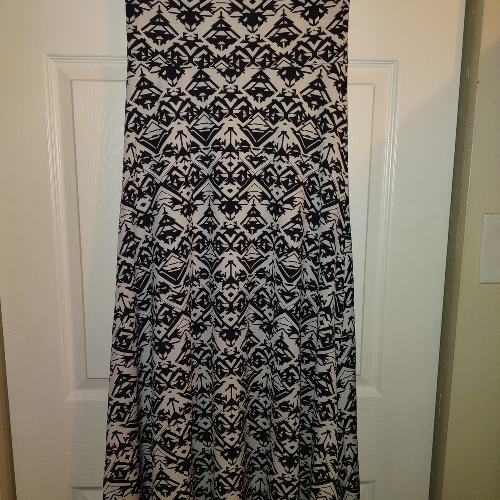 LuLaRoe Black and White Geometric A-Line Skirt